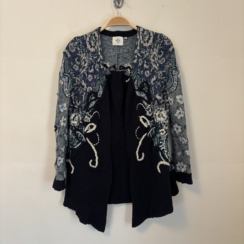 HWR Anthropologie‎ Cardigan Emma Sweater M Embroidered Cottagecore Blue Fairy
